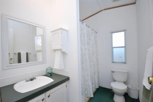 415 County Road 457 RD, Hallettsville, TX 77964