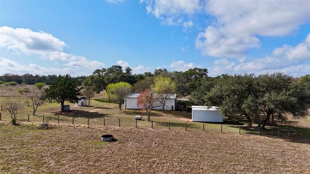 415 County Road 457 RD, Hallettsville, TX 77964