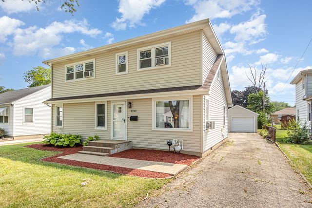 1312 Waverly Place, Joliet, IL 60435