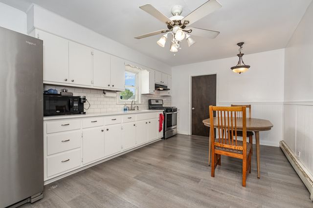 1312 Waverly Place, Joliet, IL 60435