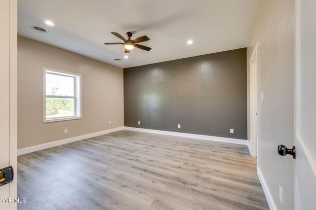 2598 South Wesley Chapel Road, Greeneville, TN 37745