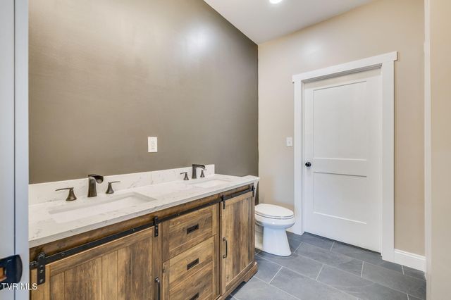 2598 South Wesley Chapel Road, Greeneville, TN 37745