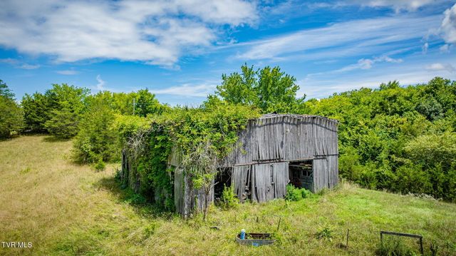 2598 South Wesley Chapel Road, Greeneville, TN 37745