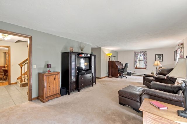 345 Grange Park, Bridgewater, MA 02324