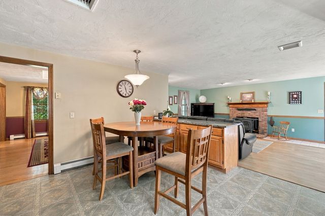 345 Grange Park, Bridgewater, MA 02324
