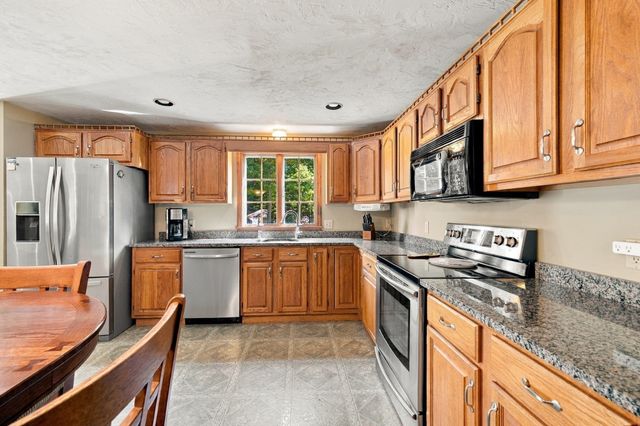 345 Grange Park, Bridgewater, MA 02324