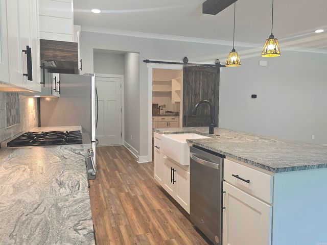 664 Hiram, Bauxite, AR 72011