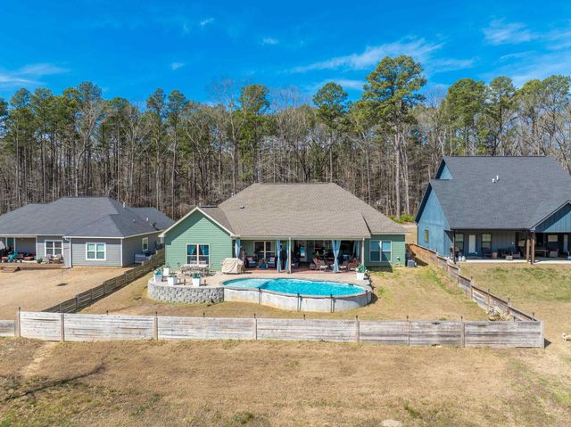664 Hiram, Bauxite, AR 72011