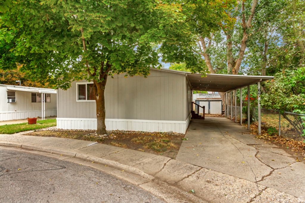 900 CENTURY DR #65, Ogden, UT 84404 — photo 2