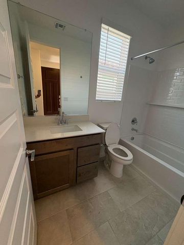 4738 E Kenneth Lane, San Tan Valley, AZ 85143