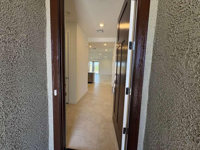 4738 E Kenneth Lane, San Tan Valley, AZ 85143