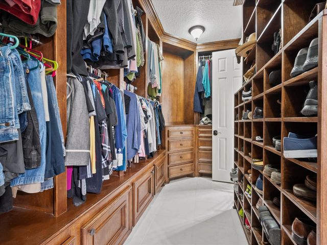 18193 Rabon Chapel Road, Montgomery, TX 77316