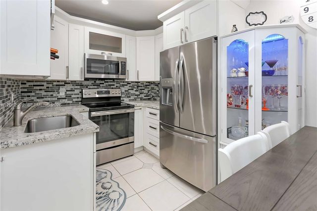 1700 Pierce St 703, Hollywood, FL 33020