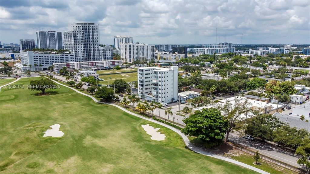 1700 Pierce St 703, Hollywood, FL 33020