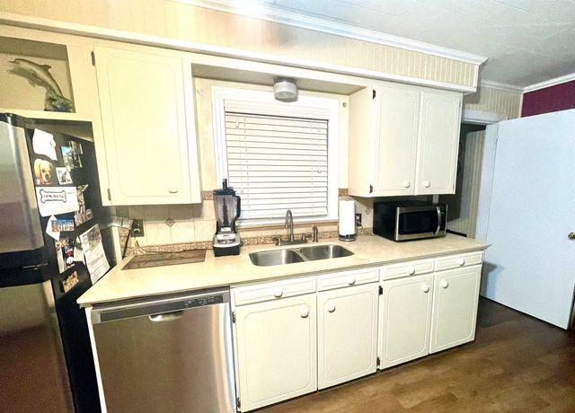 111 West 204th Street, Galliano, LA 70354