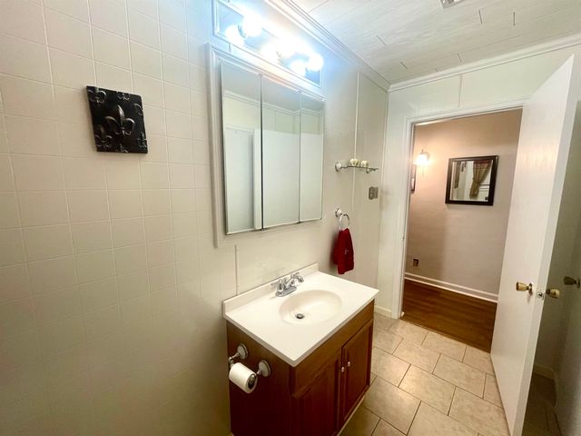 111 West 204th Street, Galliano, LA 70354