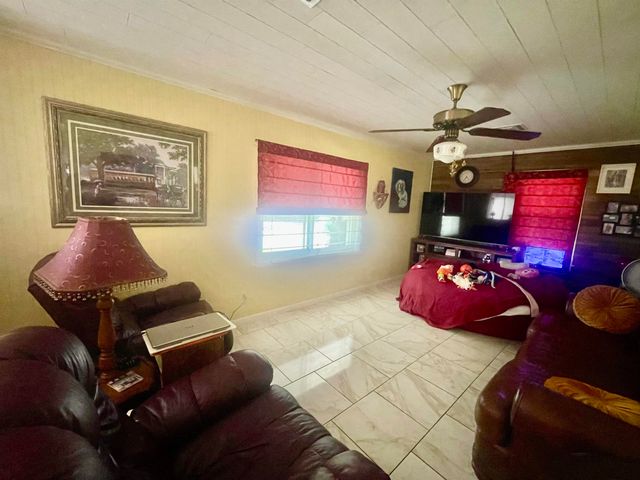111 West 204th Street, Galliano, LA 70354