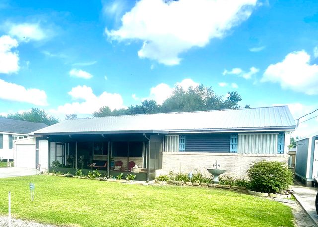 111 West 204th Street, Galliano, LA 70354