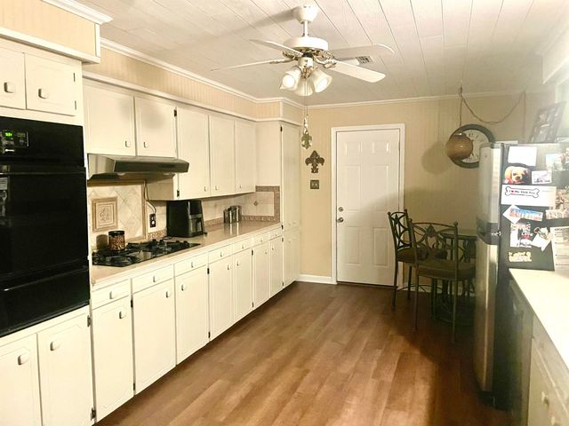 111 West 204th Street, Galliano, LA 70354