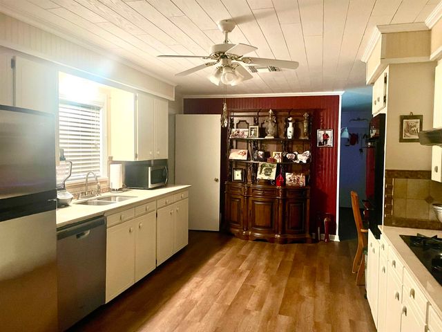 111 West 204th Street, Galliano, LA 70354