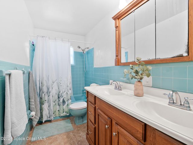 3535 Montgomery Road, Mims, FL 32754