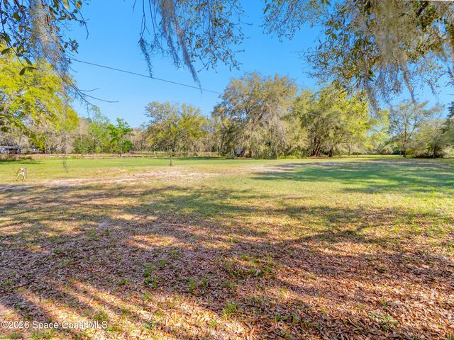 3535 Montgomery Road, Mims, FL 32754