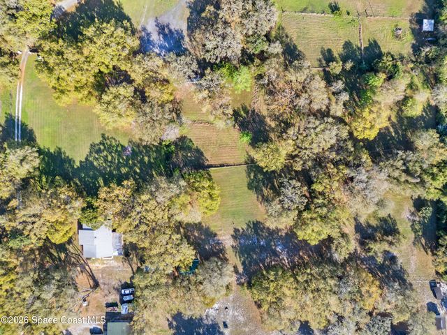 3535 Montgomery Road, Mims, FL 32754