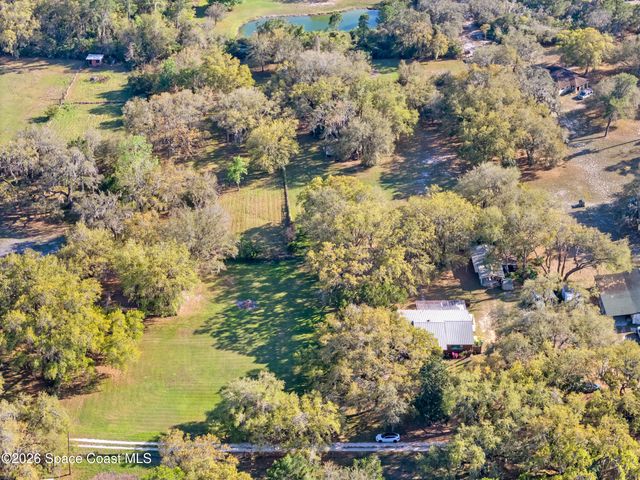 3535 Montgomery Road, Mims, FL 32754