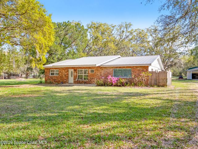 3535 Montgomery Road, Mims, FL 32754