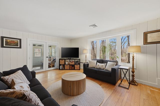 22 Forest Street, Newbury, MA 01922
