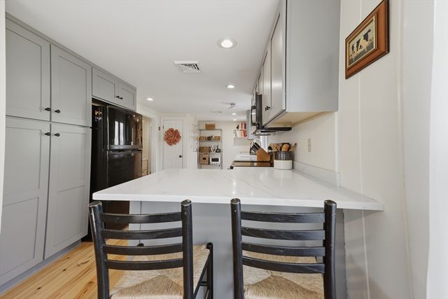 22 Forest Street, Newbury, MA 01922