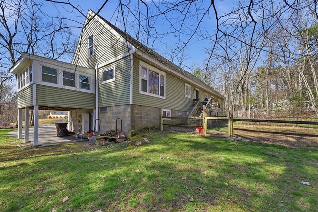 22 Forest Street, Newbury, MA 01922