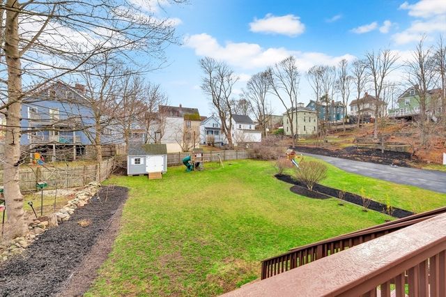 18 Hersam St, Stoneham, MA 02180