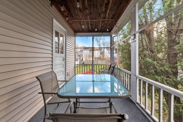 18 Hersam St, Stoneham, MA 02180