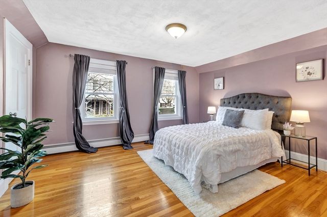 18 Hersam St, Stoneham, MA 02180