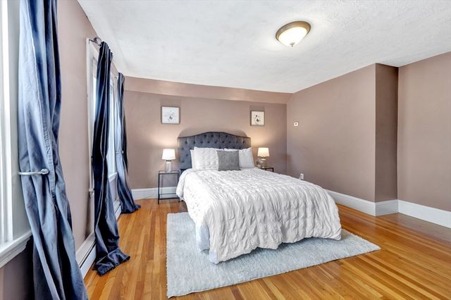 18 Hersam St, Stoneham, MA 02180