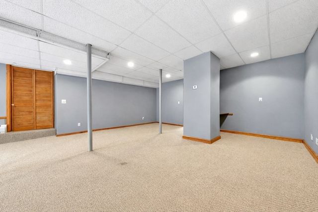 18 Hersam St, Stoneham, MA 02180