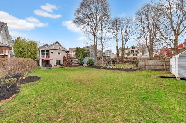 18 Hersam St, Stoneham, MA 02180