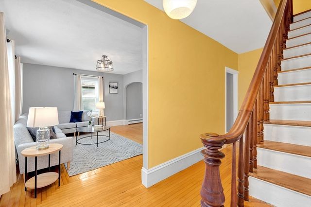 18 Hersam St, Stoneham, MA 02180