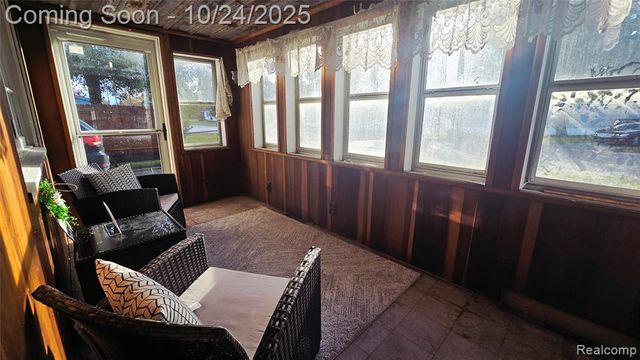 1416 27th Street, Port Huron, MI 48060