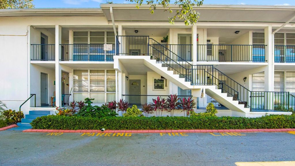 Image 1 of property listing at 2950 W BAY DRIVE A2, Belleair Bluffs, FL 33770