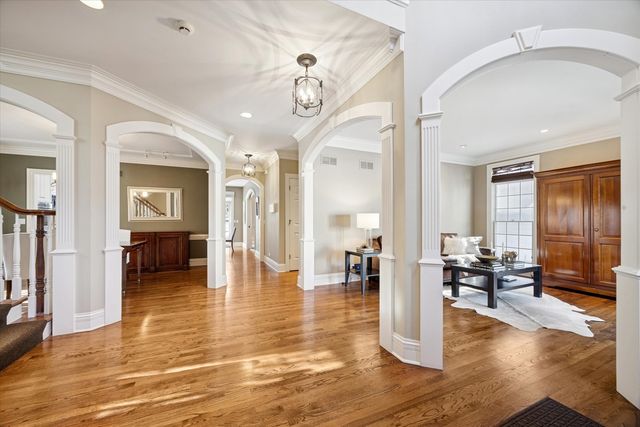 440 S Grant Street, Hinsdale, IL 60521