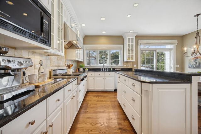 440 S Grant Street, Hinsdale, IL 60521