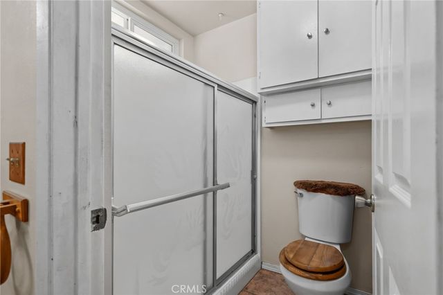 881 Dublin Court, Upland, CA 91784