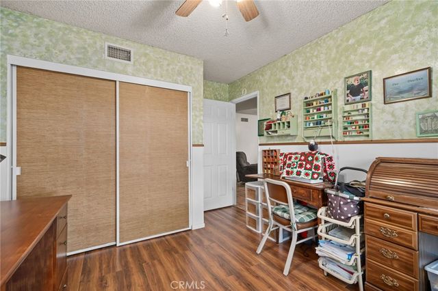 881 Dublin Court, Upland, CA 91784