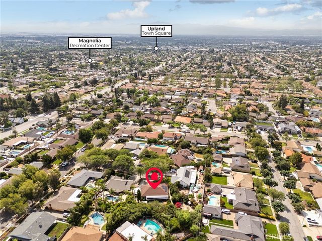 881 Dublin Court, Upland, CA 91784