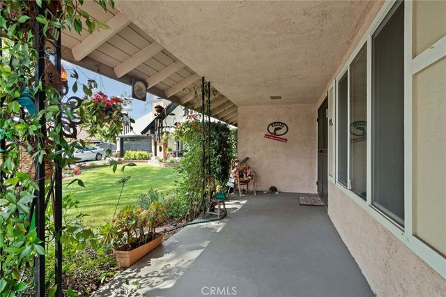 881 Dublin Court, Upland, CA 91784