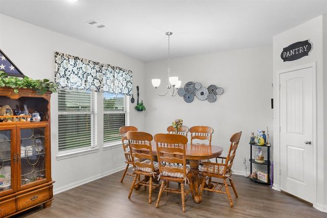 303 Morning Dove Trail, Sealy, TX 77474