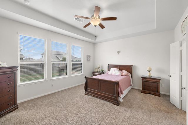 303 Morning Dove Trail, Sealy, TX 77474