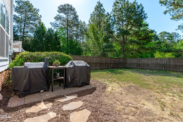 1034 Holtridge Drive, Apex, NC 27523